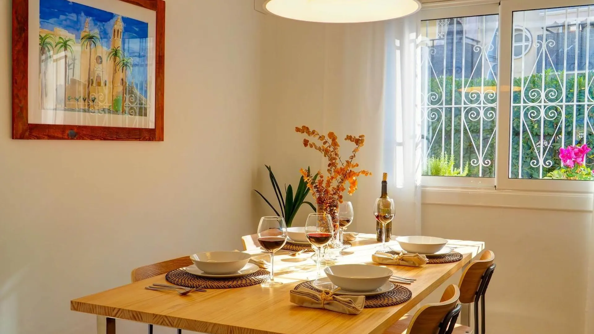 Apartman Sebastian Patio By Hello Homes Sitges