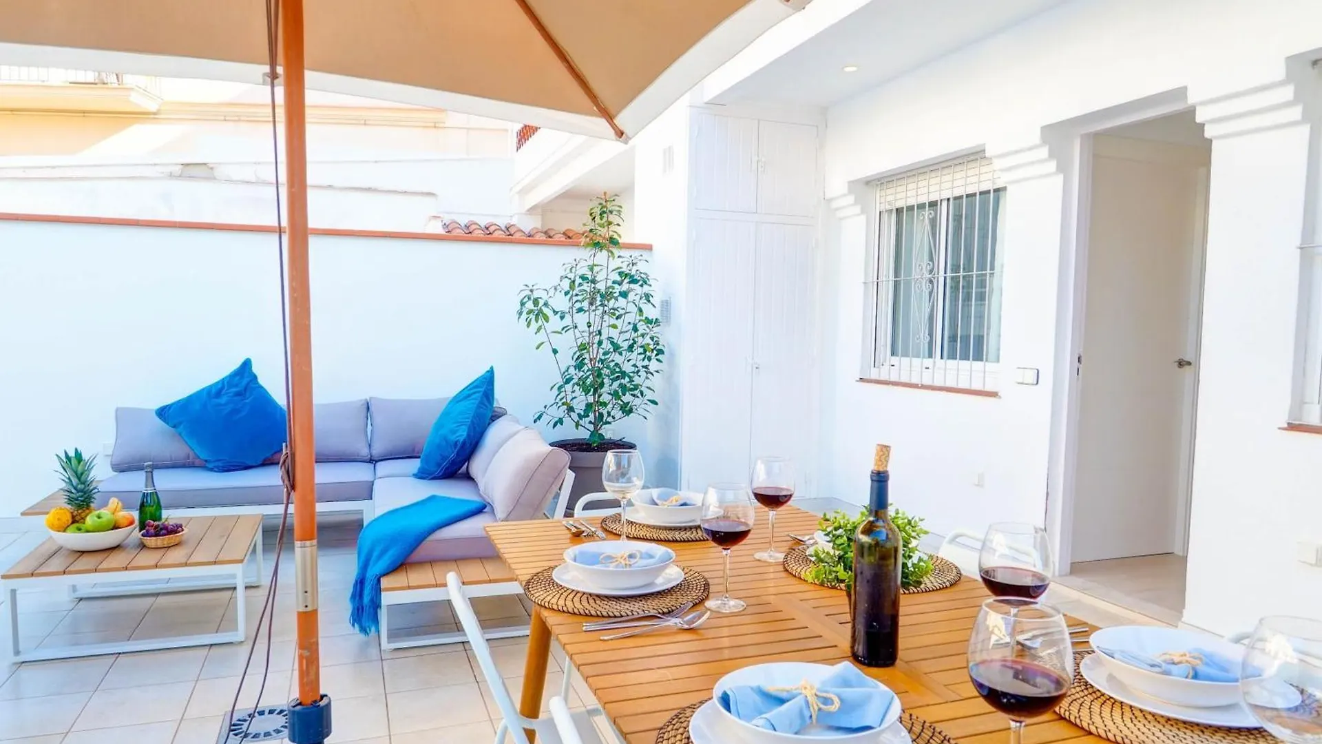 Apartment Sebastian Patio By Hello Homes Sitges