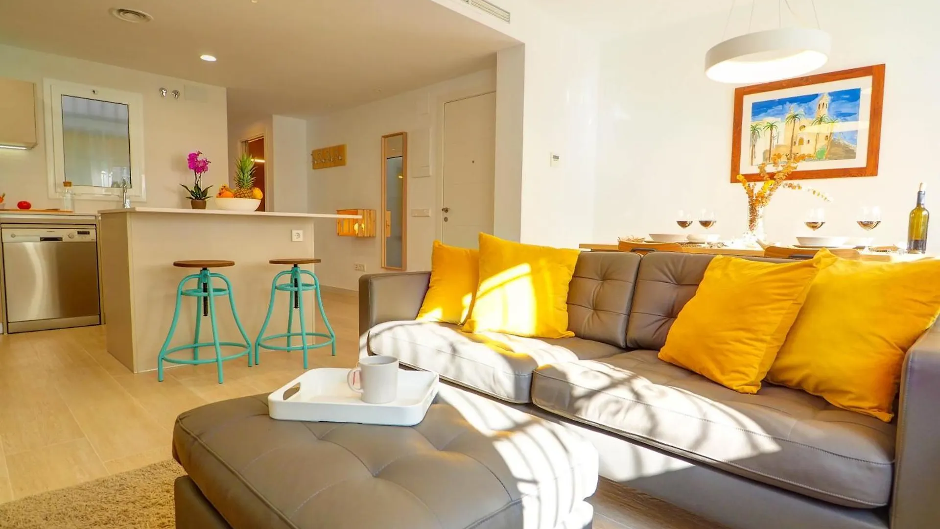 Sebastian Patio By Hello Homes Sitges